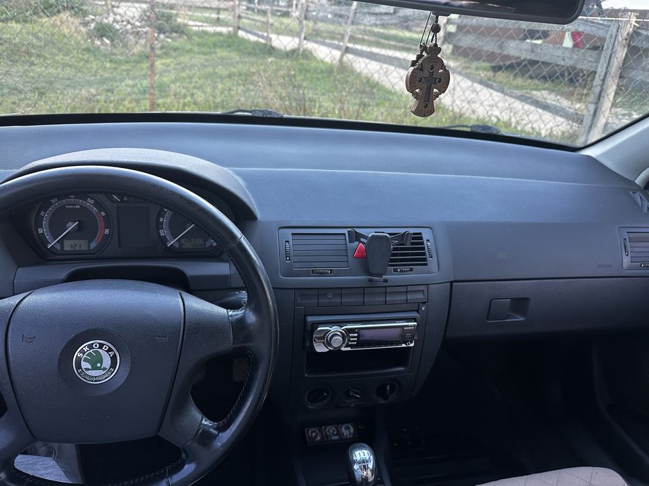 Škoda Fabia 2005 • 1.2 бензин • Механіка