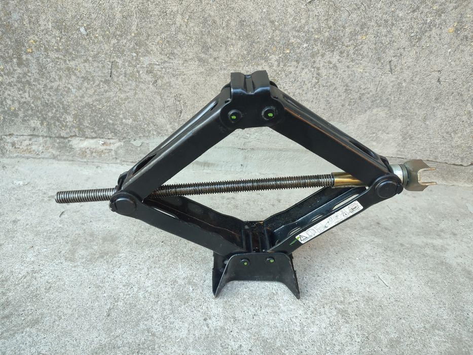 Домкрат Renault Espace Рено эспейс