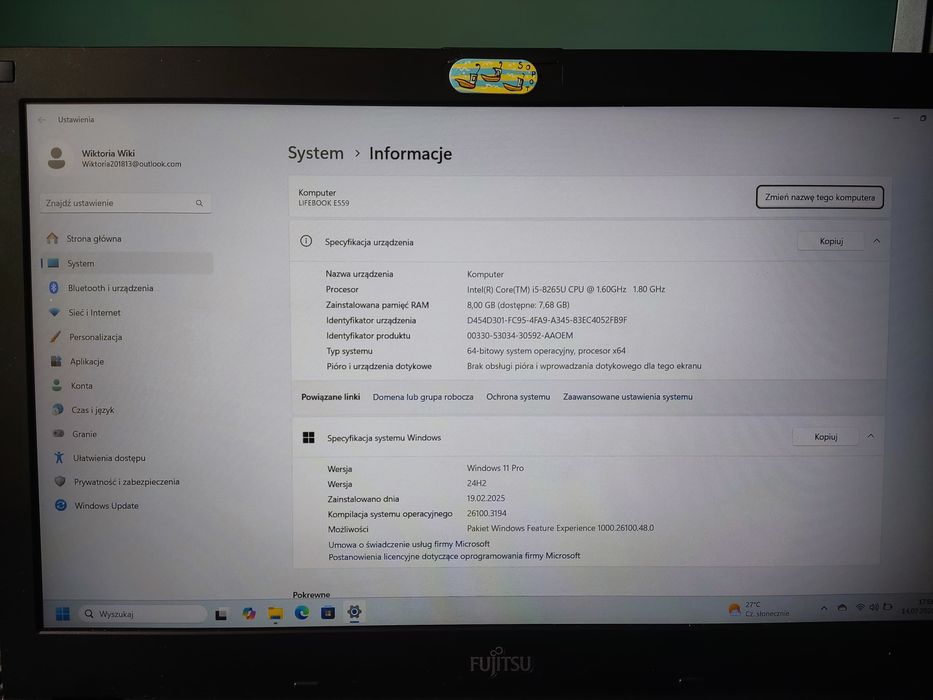 Laptop Fujitsu Lifebook E559 15,6/i5/8GB/256GB/Win11  (E5590M0003PL)