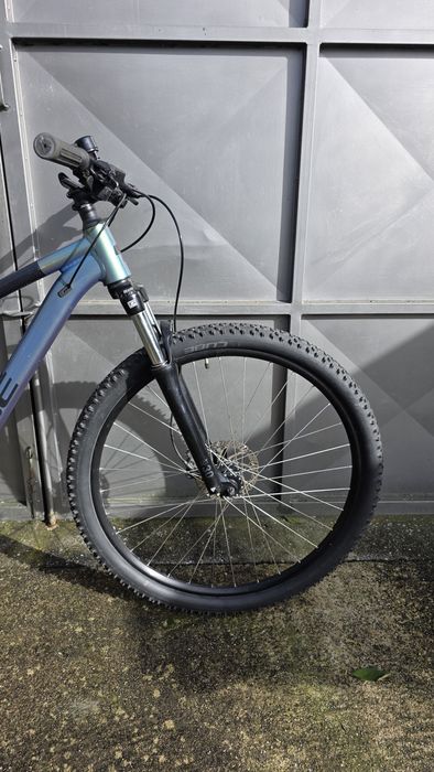 Bicicleta CUBE AIM 29