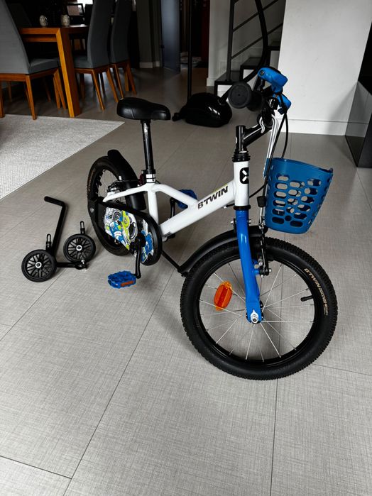 Rower dziecięcy + akcesoria.