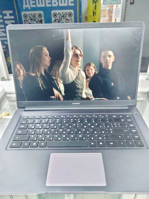 НОУДБУК  HUAWEI  MateBook D   Intel Core i5 8/1tb
