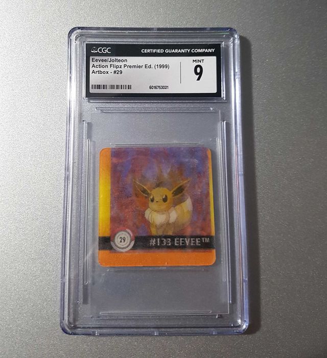 Eevee/Jolteon "Action Flipz" - CGC 9 - Pokémon 1999