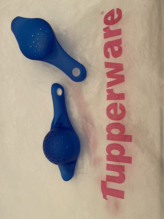 Small Tupperware Funnel439830767867668480