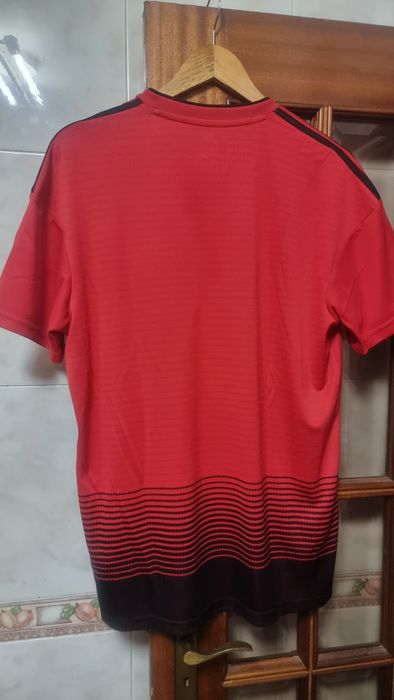 Camisola do  manchester united.