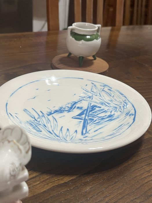Set Aleatório de Pratos e Cerâmica Decorativa