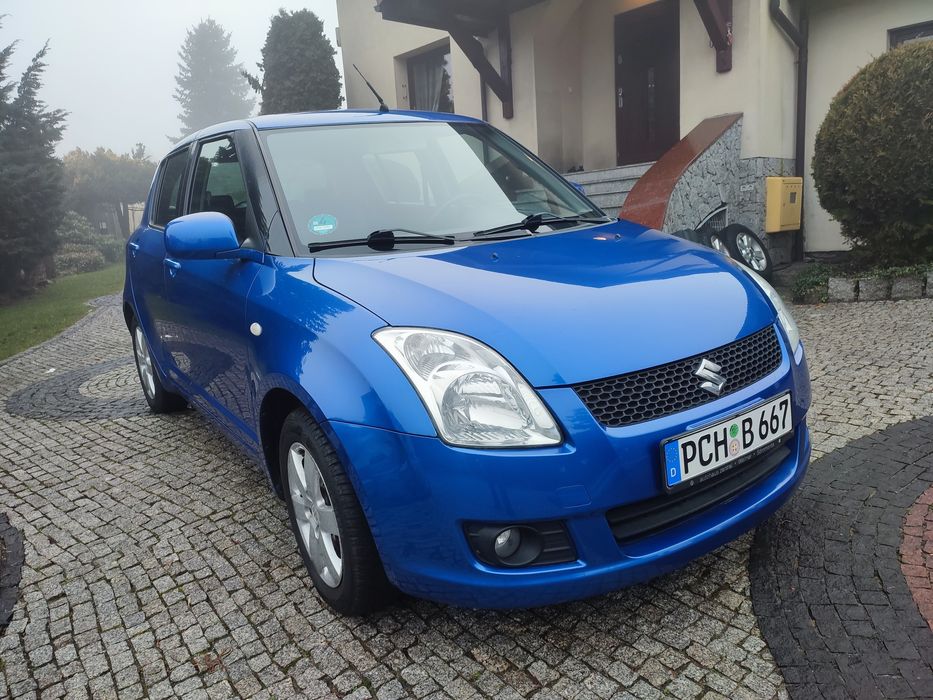 Suzuki Swift 1,3 PB . Super stan !!! * Klima * Alu * Grzane siedzenia