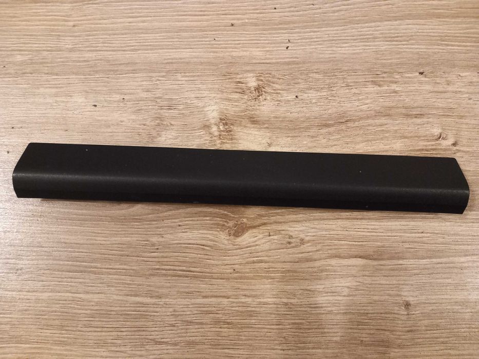 Oryginalna bateria HP RI04 do laptopa - uszkodzona