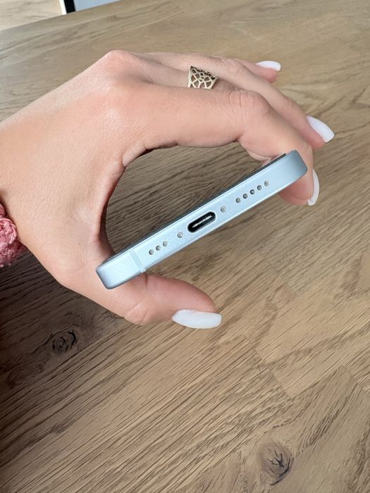 Iphone 15 128 gb , stan idealny