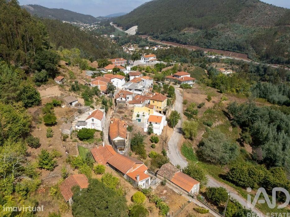 Casa / Villa T2 em Penacova de 158,75 m2