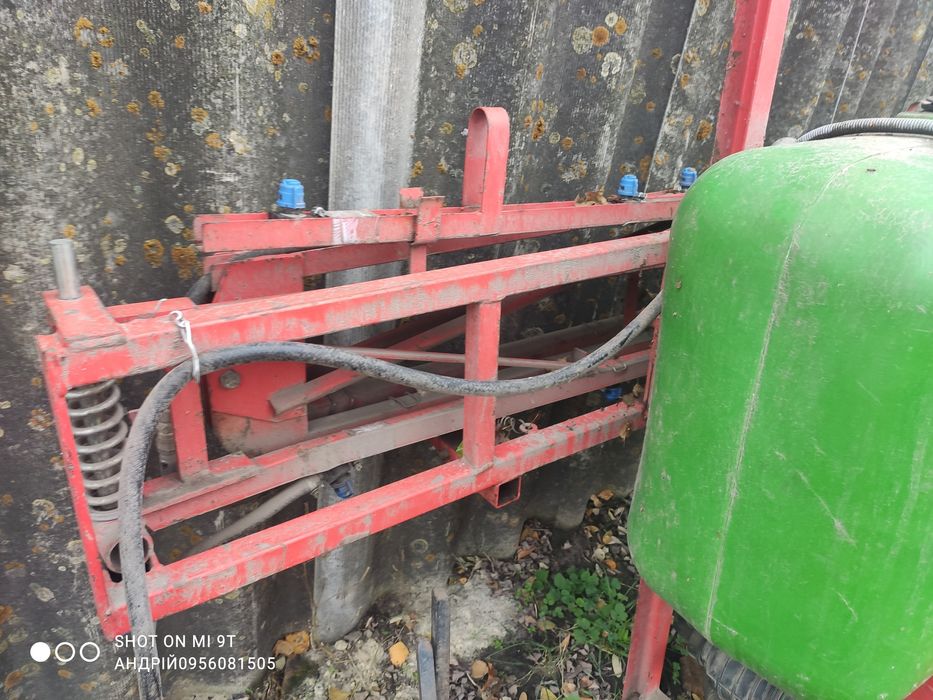 Оприскувач 200л. 8м захват