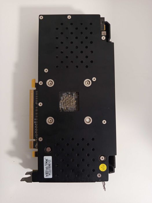 Placa Gráfica AMD Radeon RX 570 8GB/ usada