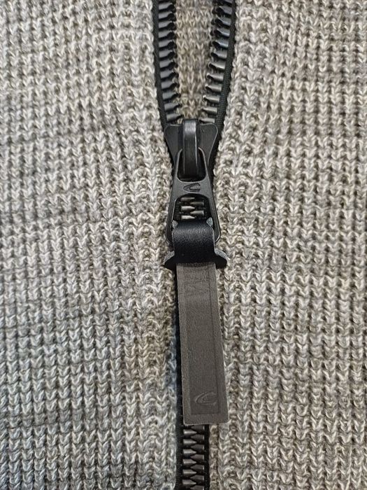 Męski sweter zapinany na zamek Camel Active  rozm 3XL.