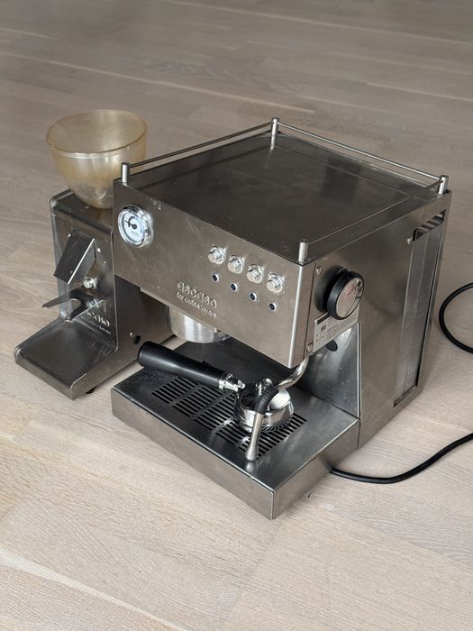 Ekspres do kawy Ascaso Uno 3 i młynek I-1 steel kolbowy uszkodzony