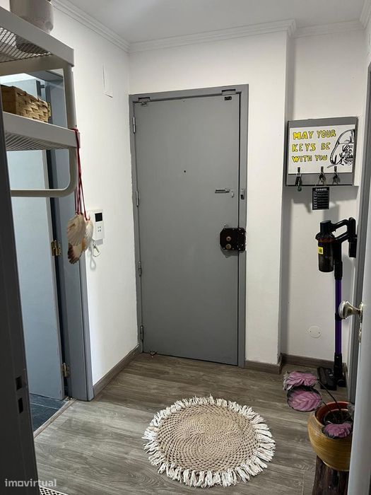Apartamento T2 na Rua da Fenache, Caparica