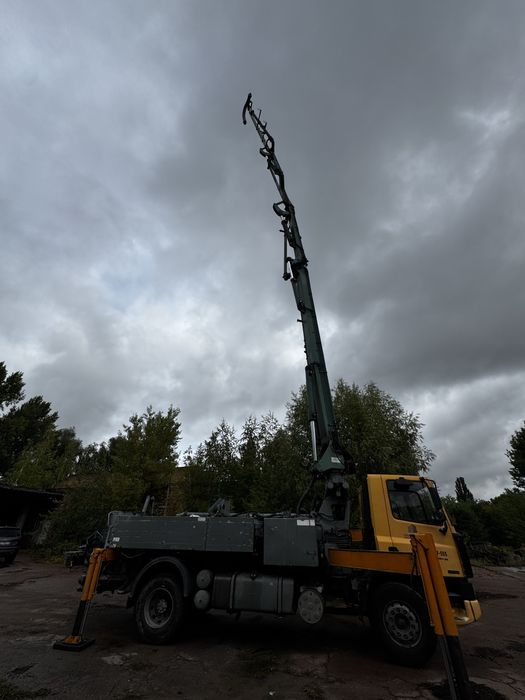 Послуги автобетононасоса Чернігів та область 24,35,36,38,42,48 метрів