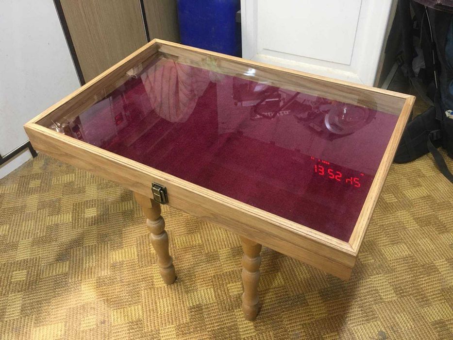 Рамка - ящик для штык ножей, кортика, медалей і орденов на закрутке