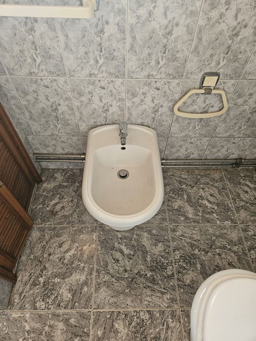 Casa de Banho / WC - Sanita, bidé, lavatório e banheira