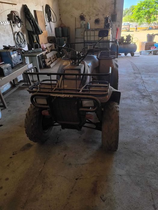 Moto quatro 4x4.