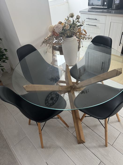 Mesa de jantar redonda