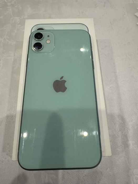 Iphone 11 miętowy