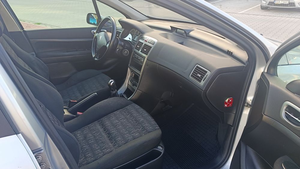 Peugeot 307 1.6 benzyna 2001 R Bezwypadkowy .