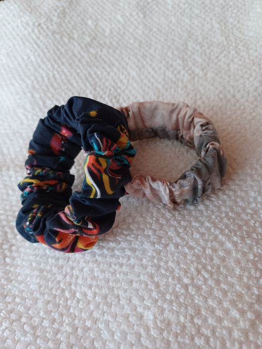 Bransoletki materiałowe