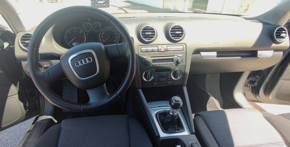 Audi A3 Sportsback 2.0 TDI impecável!