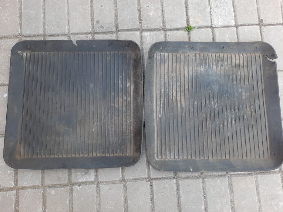 Коврики в авто задние