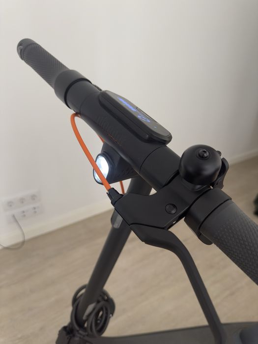 Ninebot E2 Pro trotinet