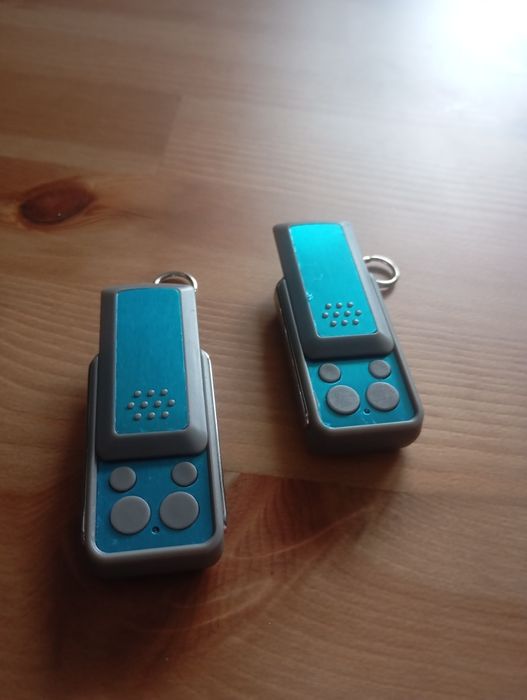 Pilot z klapką do napędów avidsen