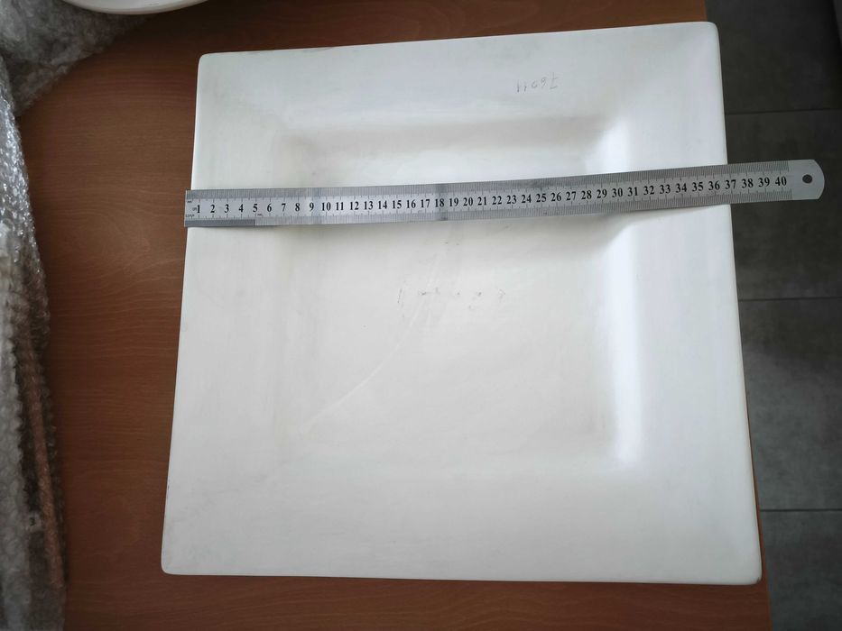 Prato porcelana por vidrar