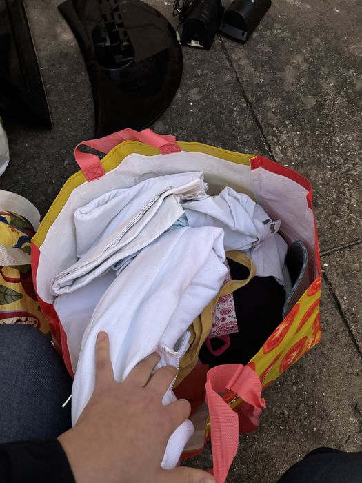 Saco cheio de roupa