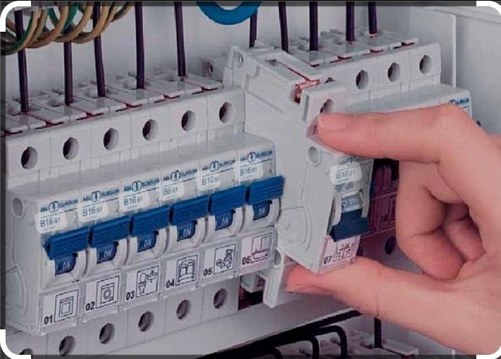 Послуги електрика.Вызов электрика,Услуги, ремонт, монтаж .