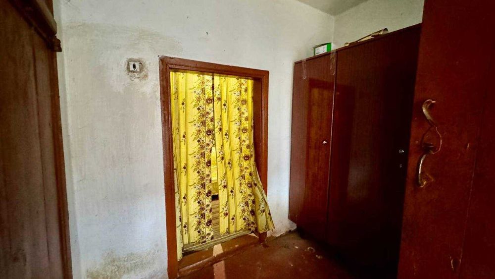 Продам будинок з великою ділянкою в Слободі Дашковецька