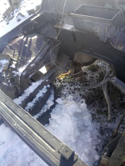 Нива 21214 -21213 Кузова    .Любий вид розрахунків.