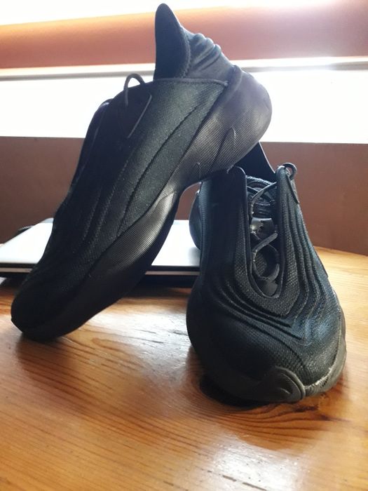 Кросівки Adidas adifom sltn