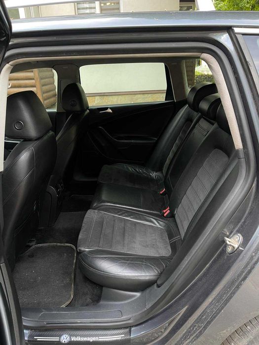 Продам отличное Авто фольцваген Пассат Универсал!