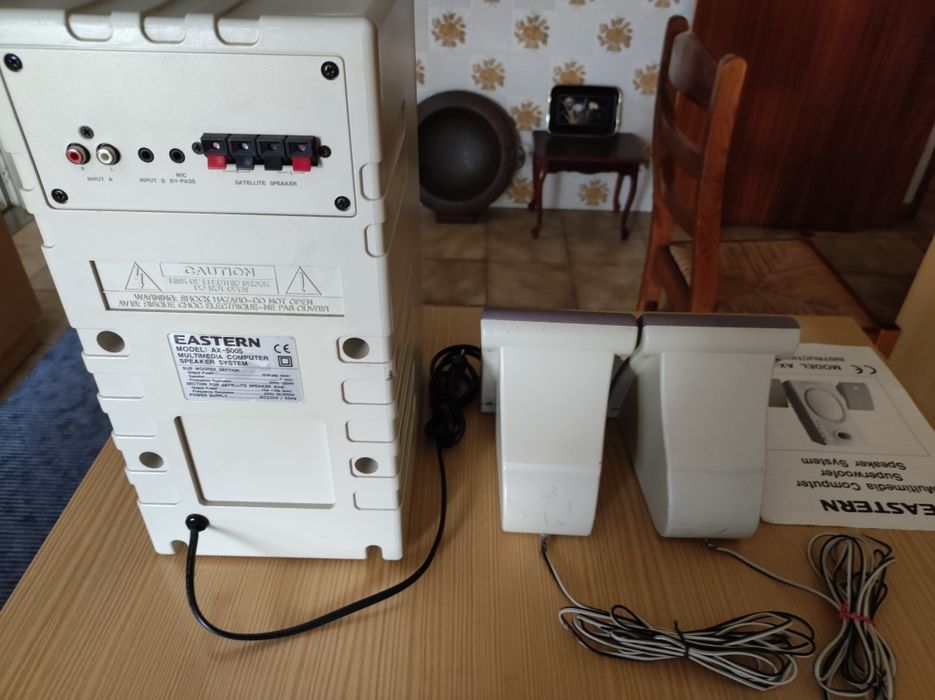 Colunas + subwoofer Eastern