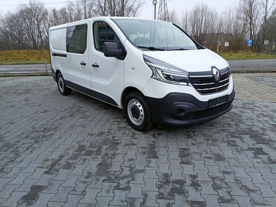 Renault Trafic  Ładny Doka 6.osobowy. Warto