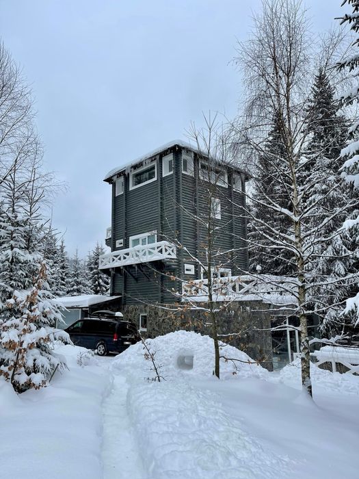 Оренда преміум котеджу 9+2 з лазнею в Буковель