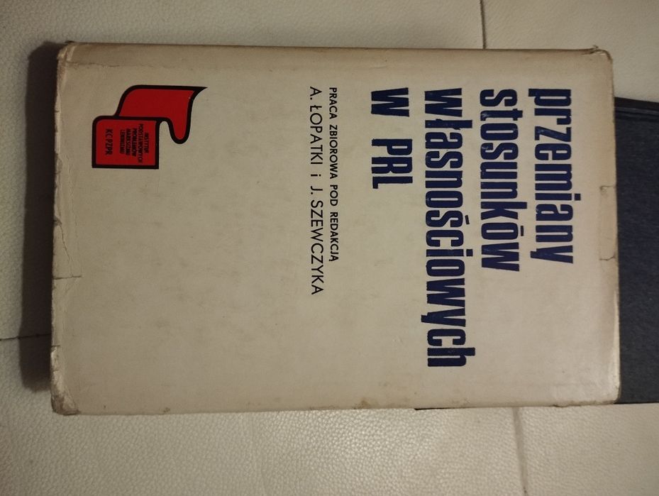 Przemiany stosunków własnościowych w PRL