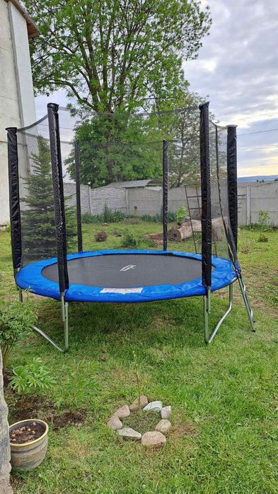 Батут дитячий Sky Jump   140,  183см 252см 312см 374см