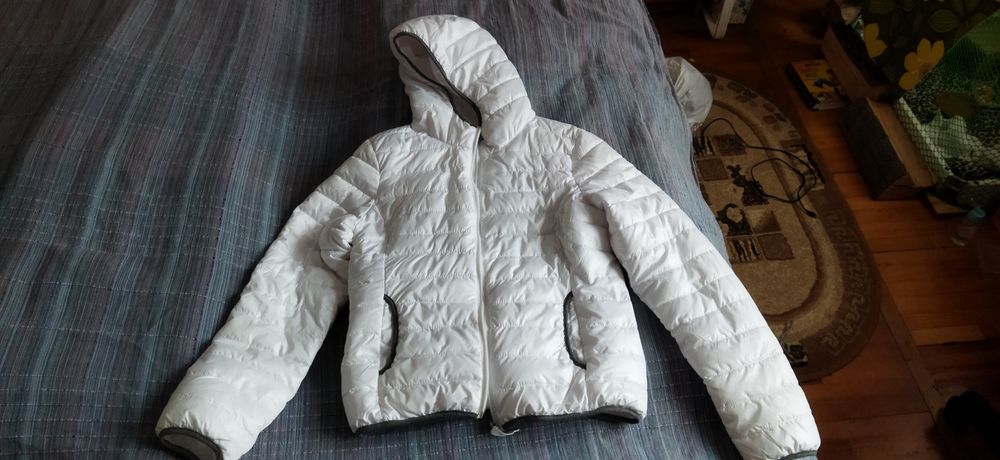 Куртка дівчача/ жіноча S