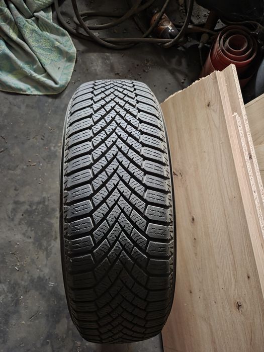 Opony zimowe Yokohama v906 195/65r15