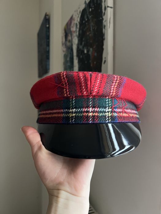 Ruslan Baginskiy , руслан багінський кепі