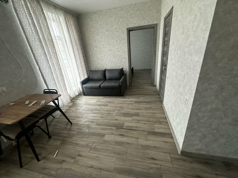 2 кімнатна квартира, В. Чорновола