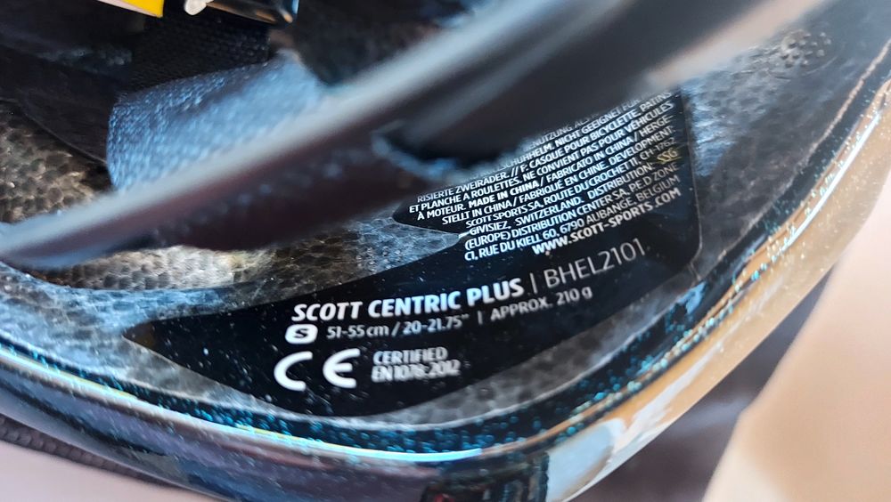 Capacetes de Ciclismo Scott Team DSM ..Giro  e Lazer Century  twistcap