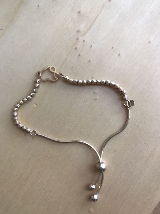 Pulseira Dourada Coracao Infinito