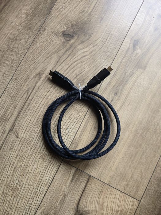 Kabel HDMI 1,5m zginane końcowki